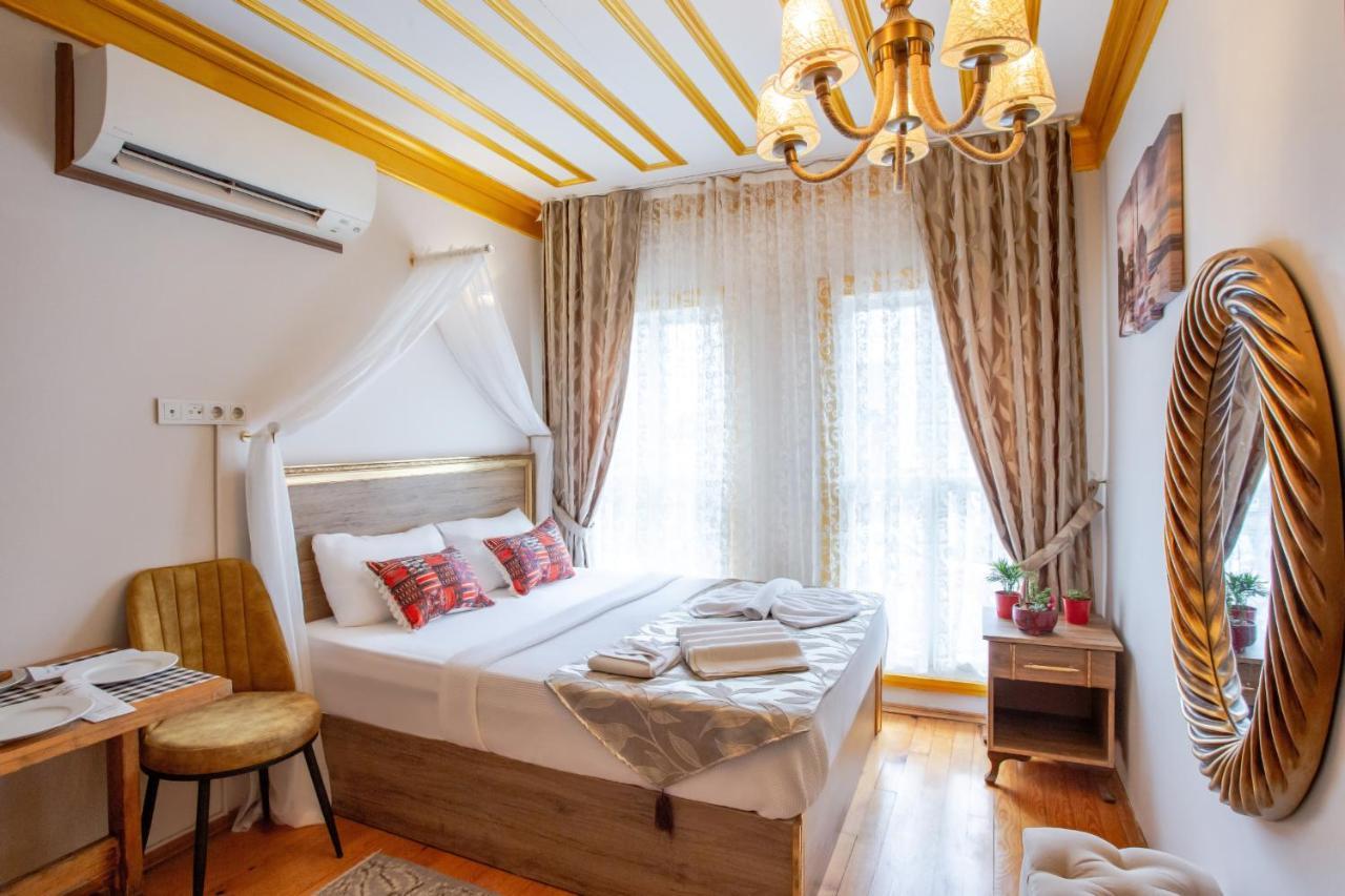 April Hotel อิสตันบูล ภายนอก รูปภาพ