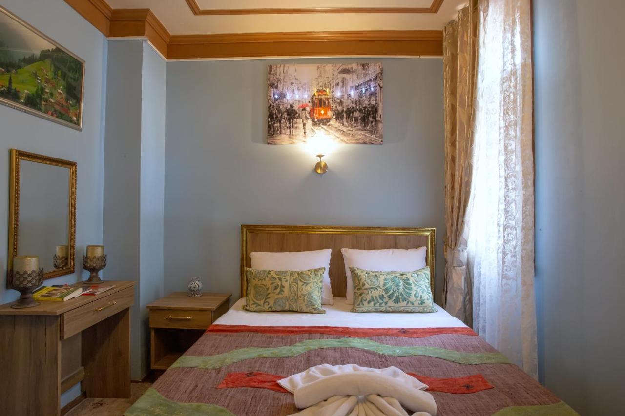 April Hotel อิสตันบูล ภายนอก รูปภาพ