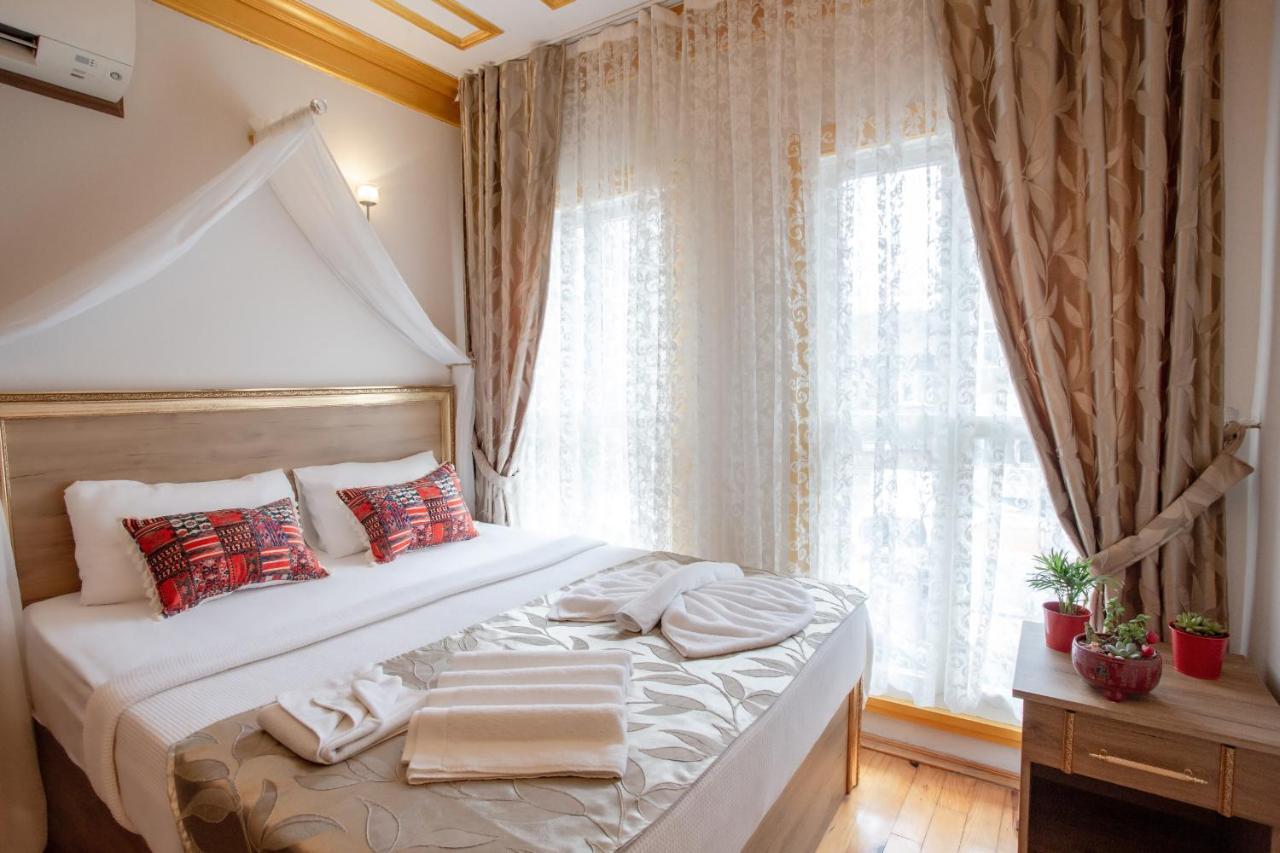 April Hotel อิสตันบูล ภายนอก รูปภาพ